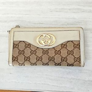 Gucci long zip wallet